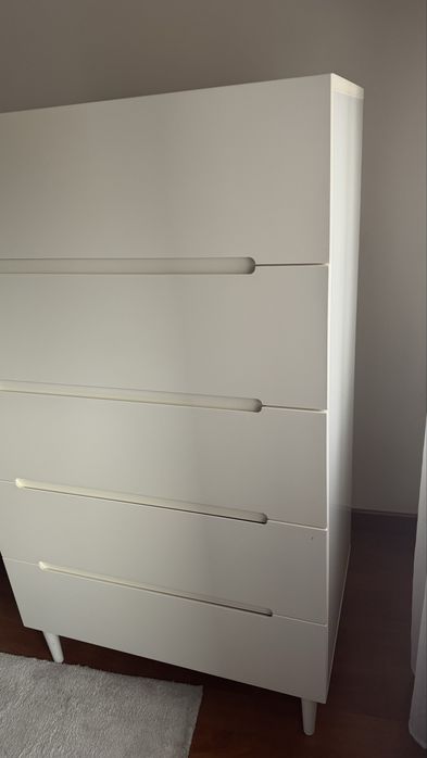 Cómoda branca com 5 gavetas, IKEA