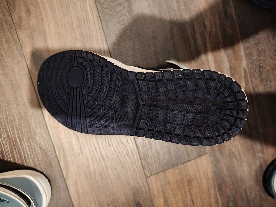 Nowe buty uniseks rozmiar 38