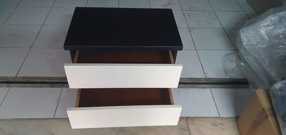 Mesa de cabeceira