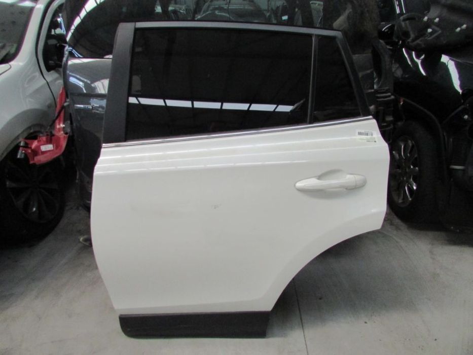 Porta Tras Esquerda Toyota Rav4 do ano 2012