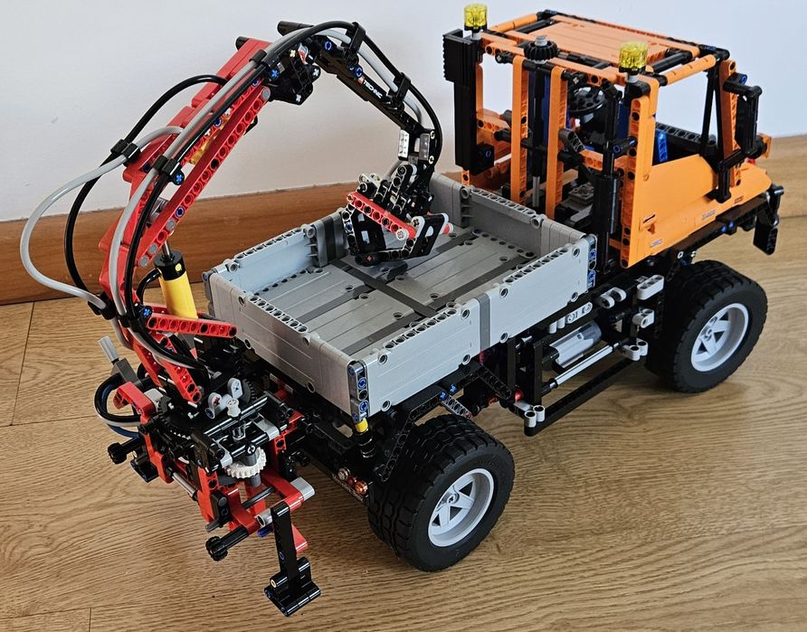 Lego 8110 Unimog