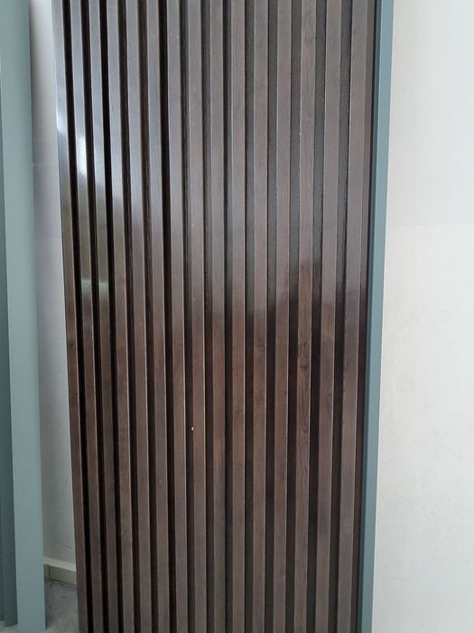 Lamel dekoracyjny z blachy powlekanej drewnopodobnejj