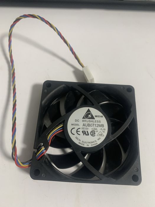 Вентилятор(кулер) для компьютера