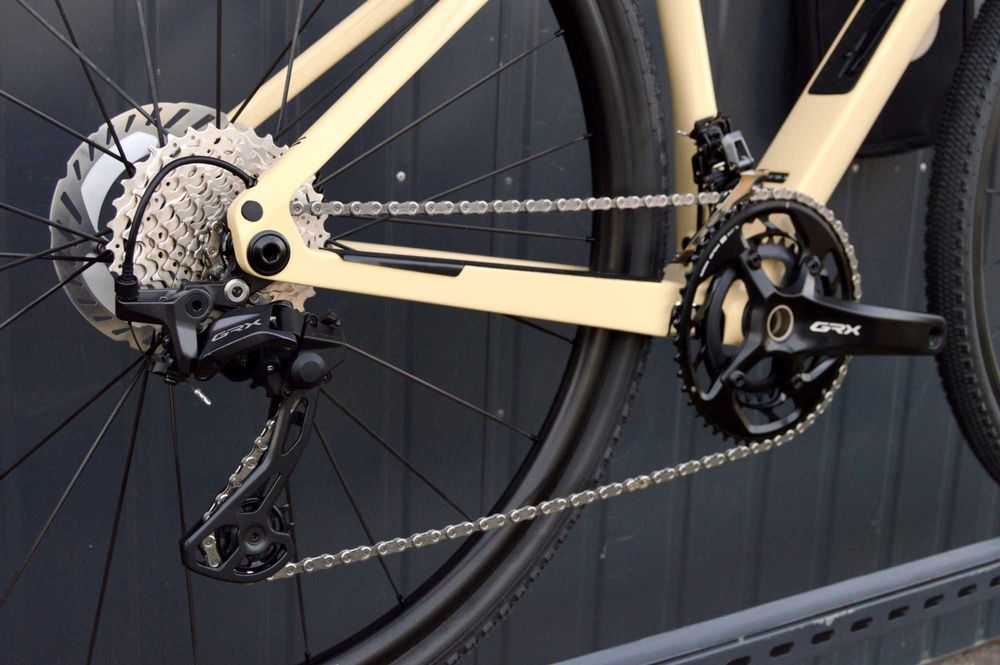 FVat23 jakość premium SIMPLON GRID Carbon Expert Gravel GRX820 2x12