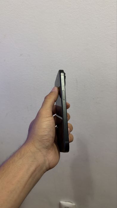 Vendo iPhone 15 128 GB Impecável