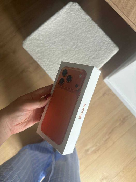 iPhone 17 pro 512GB Kosmiczny pomarańcz