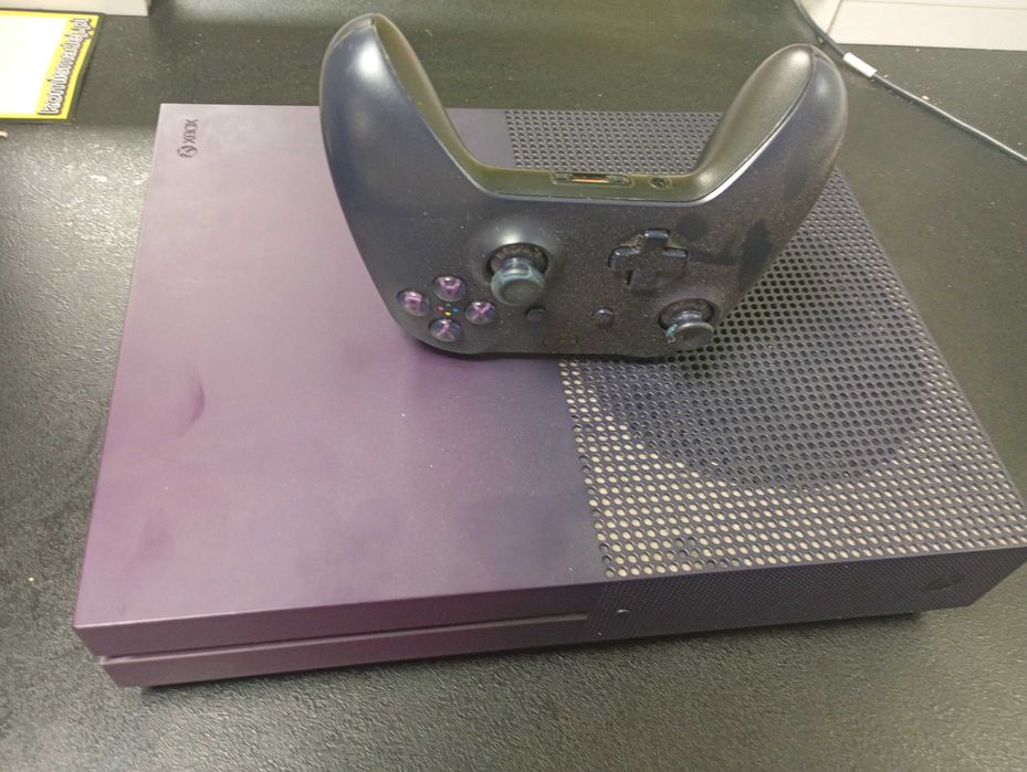 Konsola+Pad Xbox One S 500GB 1681-Komis MADEJ Dębica