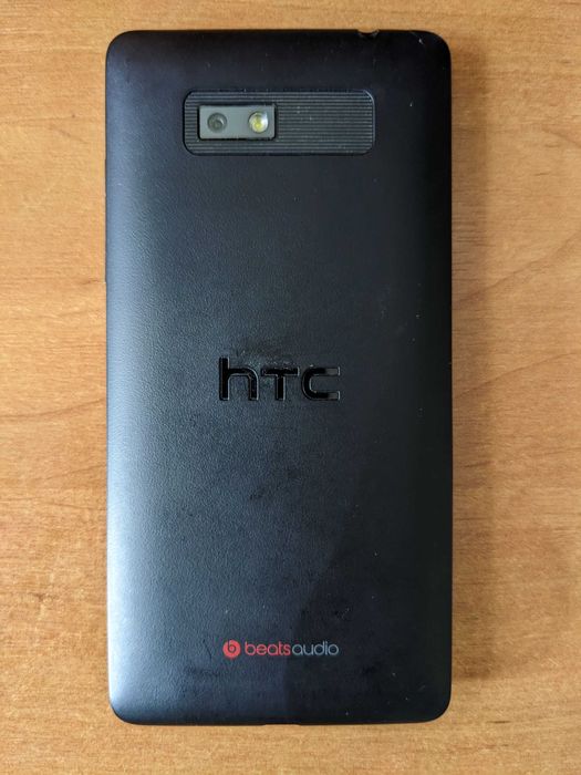 Смартфон HTC Desire 600 Dual sim
