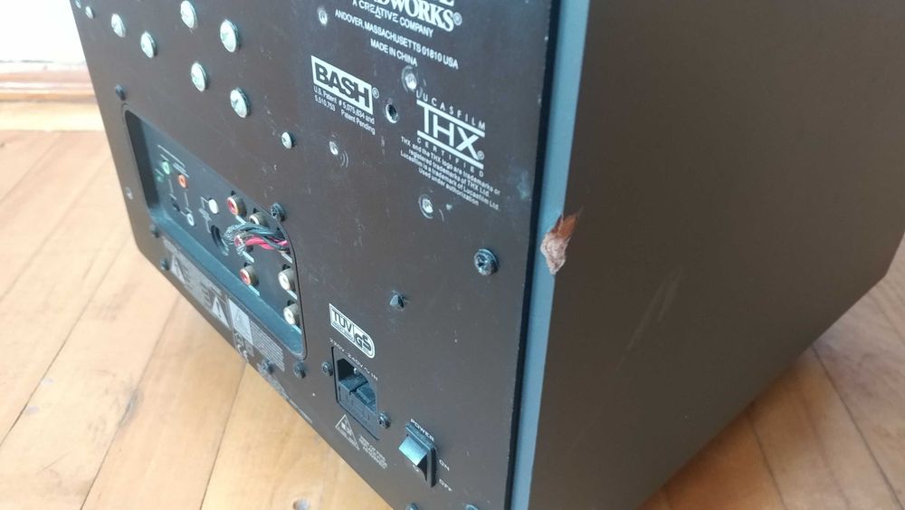 Сабвуфер Creative Gigaworks S750 220 ват