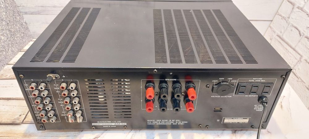 Akai am 52 wzmacniacz