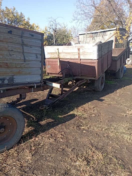 Одноосний причеп до трактора