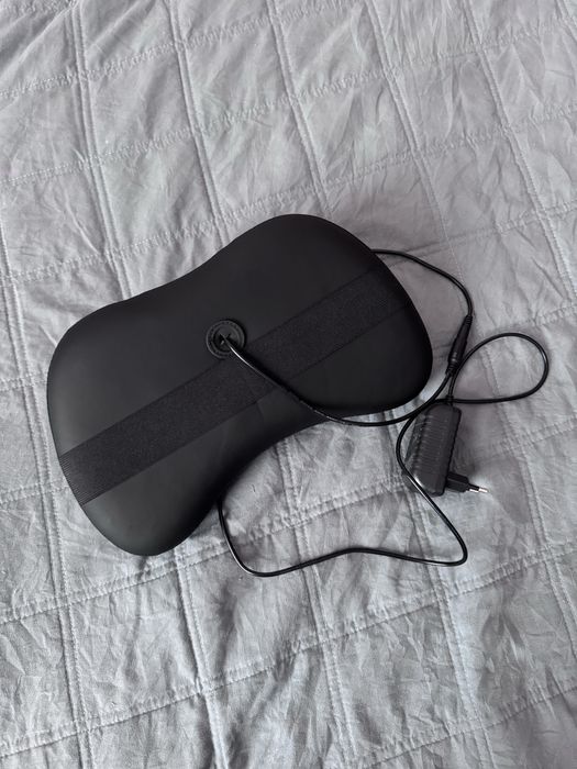 Масажна подушка з підігрівом