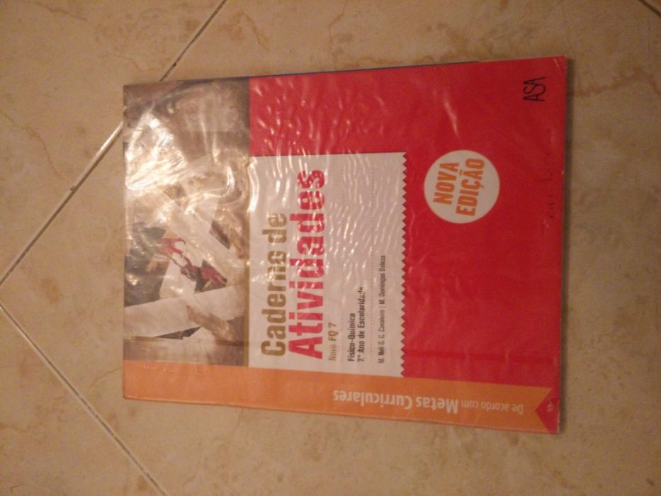"Novo FQ 7" Textbook – Activity Workbook.