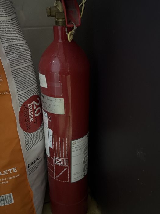 Extintor vazio 2 kg