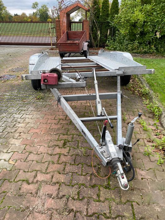 Laweta przyczepa Branderup Thule uchylna