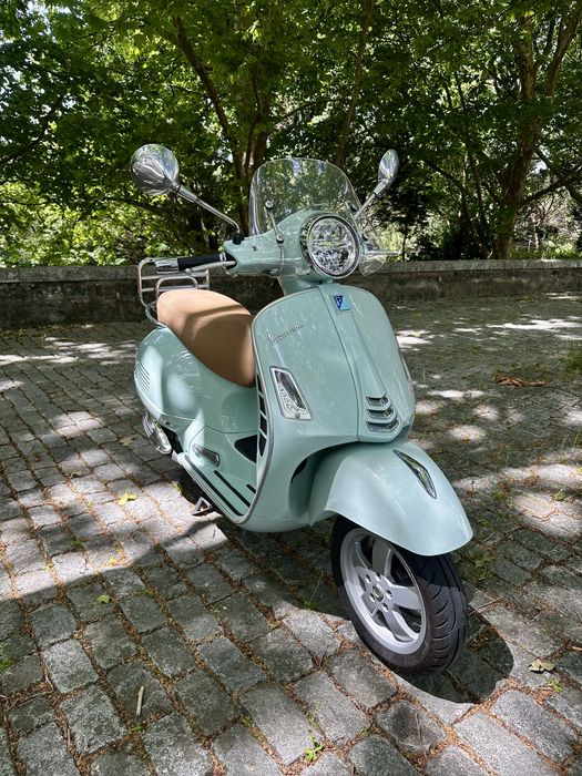 Vespa GTS 300