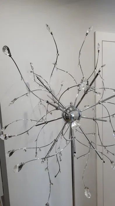 Podłogowa lampa wolnostojąca stojąca