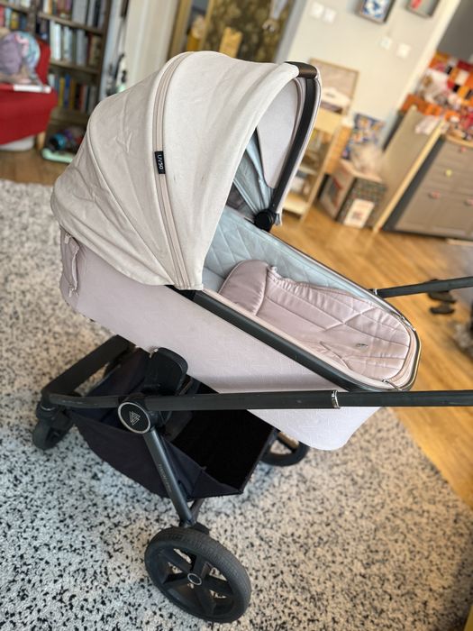 Wózek Venicci Tinum upline