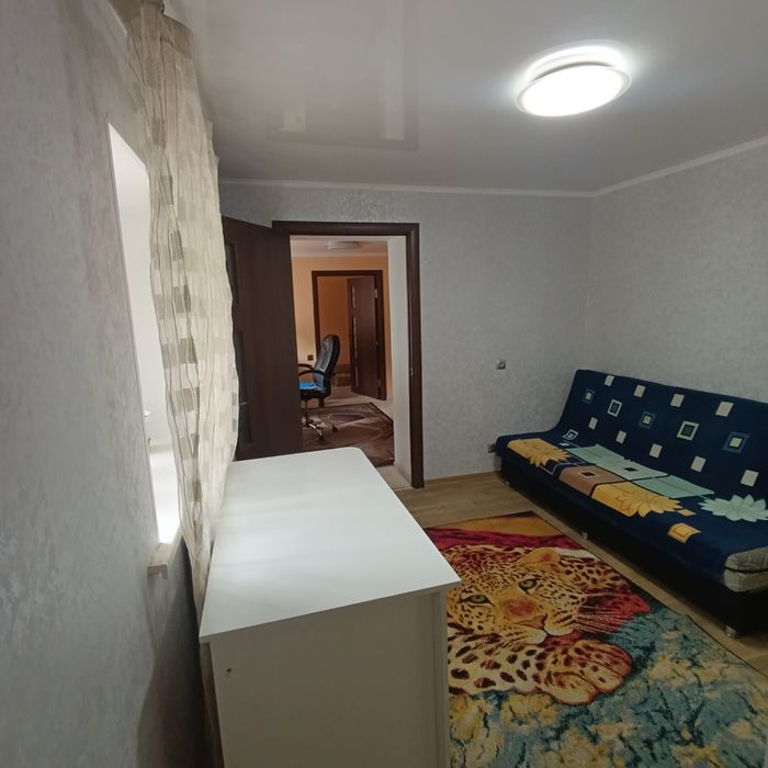 Продаю частину будинку 8 Слобідська - Погранична, Окремий двір, гараж