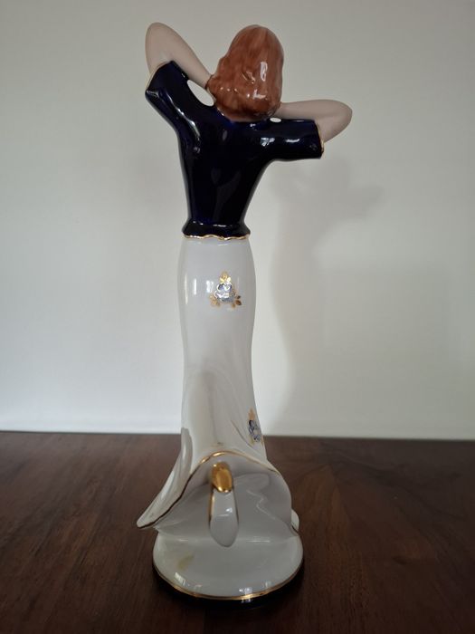 Royal Dux rzeźba Figura 29 cm sygnowana