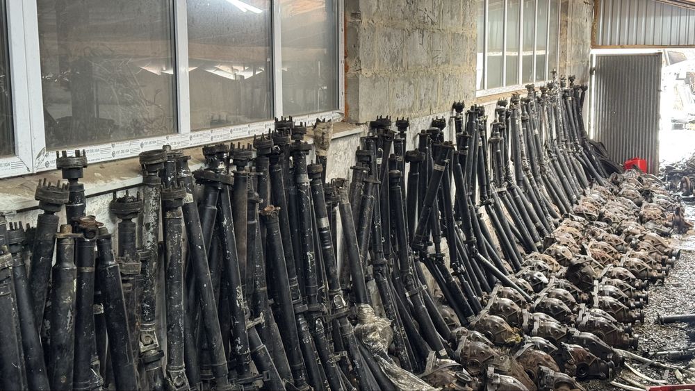 Кардан карданний вал BMW БМВ Е46 Е39 Е60 Е61 Е90 Е91 автомат механіка