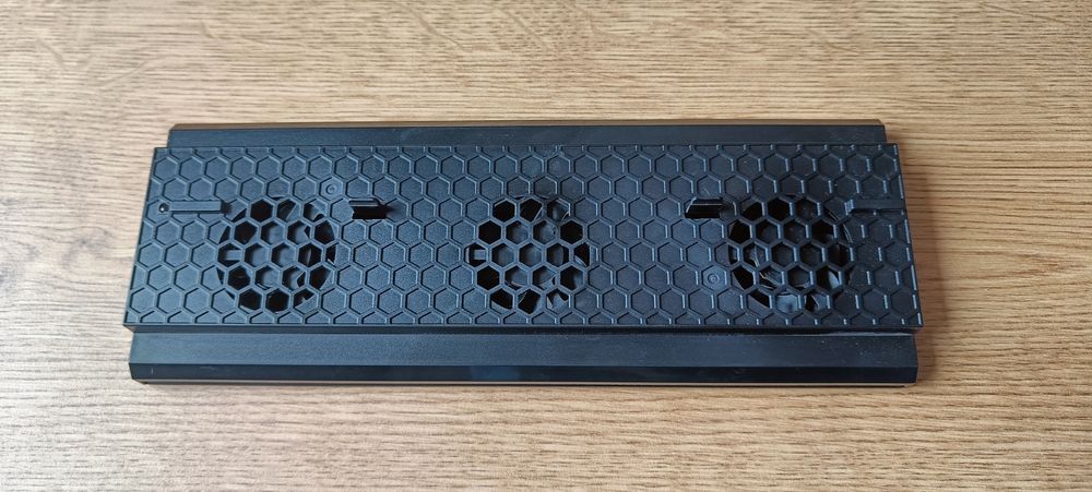 Podstawka chłodząca do Xbox One X USB