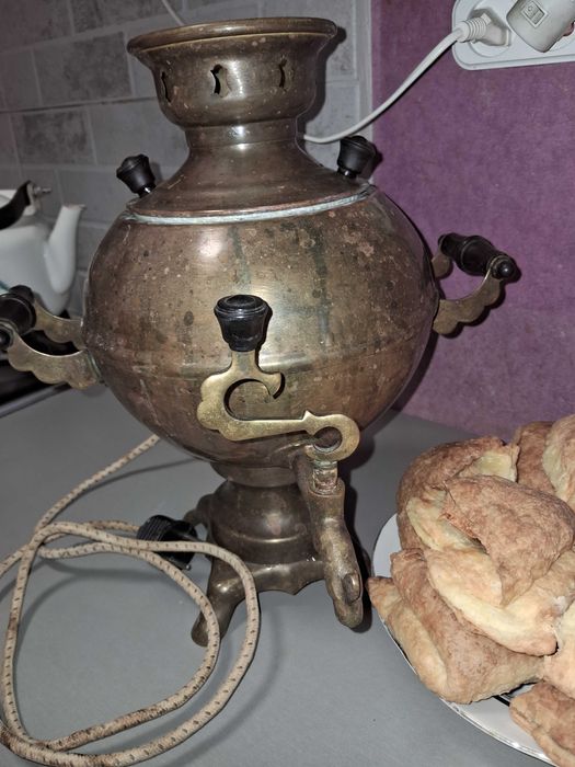 Вінтажний латунний самовар «Куля» 1975 р. СРСР (3л)