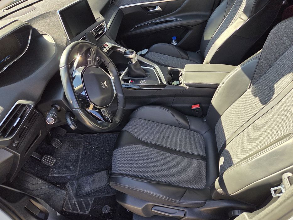 Peugeot 3008 . De 2018