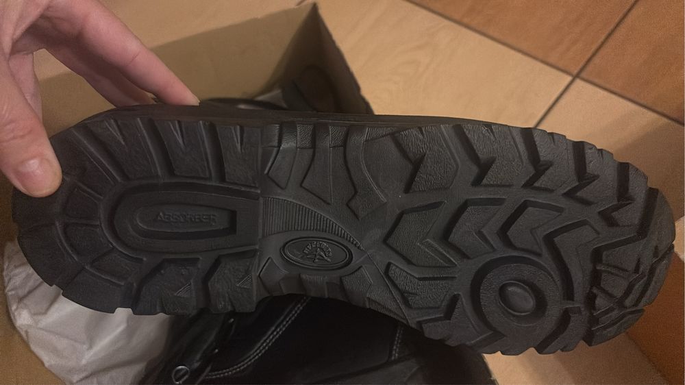 Nowe Buty robocze