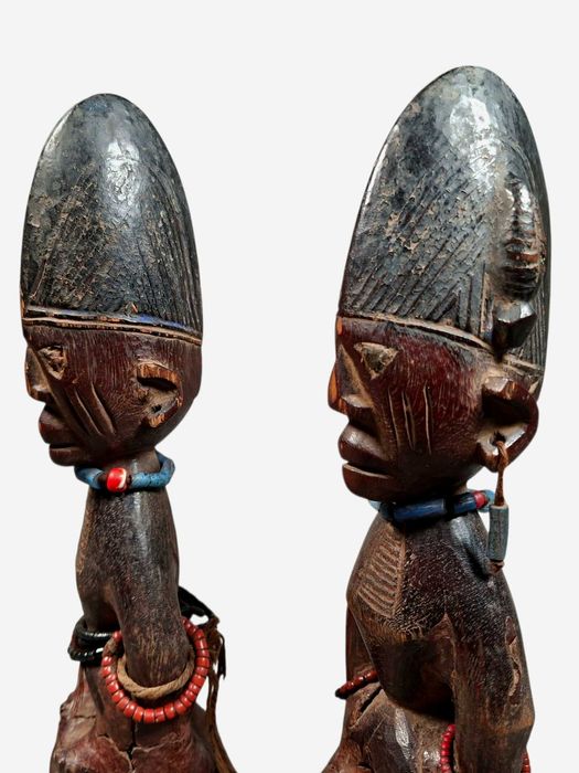 Casal de Ibejis. Yoruba. Nigeria. Arte africana.
