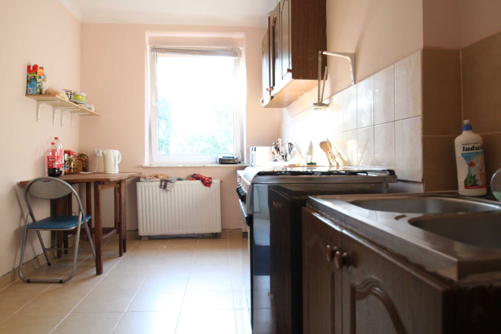 Noclegi hostel pokoj dla 3-4 osób Warszawa Bemowo ХocелКватера кімнати