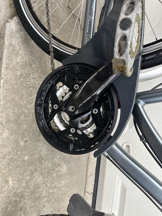 Продам жіночий велосипеж Specialized