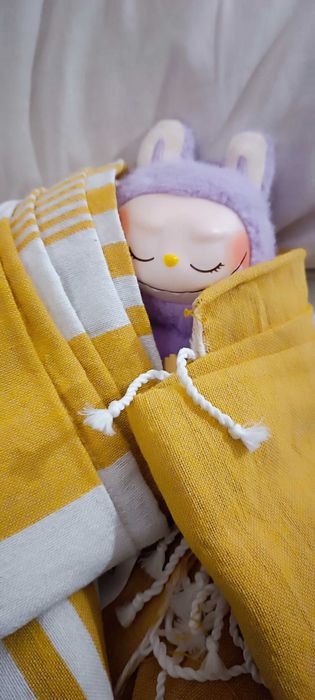 Alternative Labubu 'Have a Seat' — An Enchanting Little Monster!64741096935939120