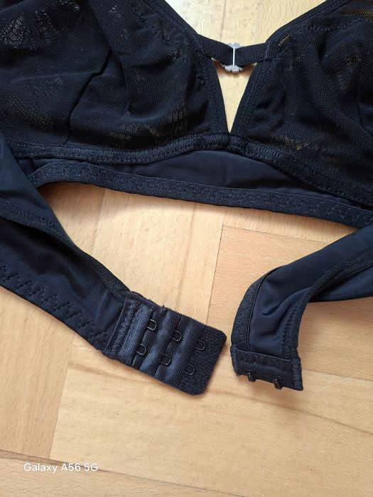 Stanik biustonosz czarny miękki rozmiar M miseczka B