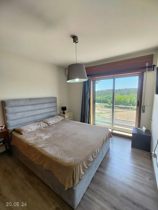 Apartamento T2 em Paredes