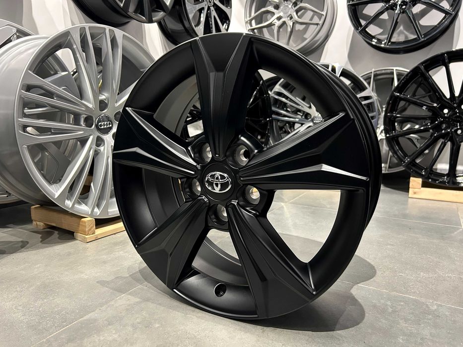 Oryginalne felgi 17 5x114.3 ET45 Toyota CHR I Corolla Cross Lexus UX