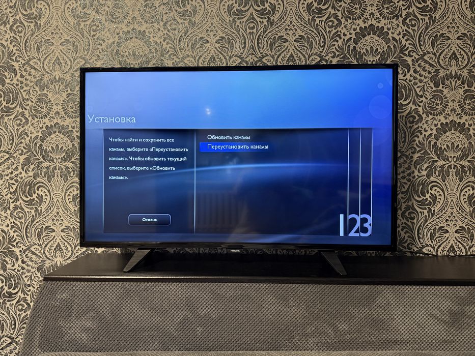 Продам телевизор Philips 40pfh4101/88