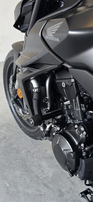 Honda Hornet 750 - 2025