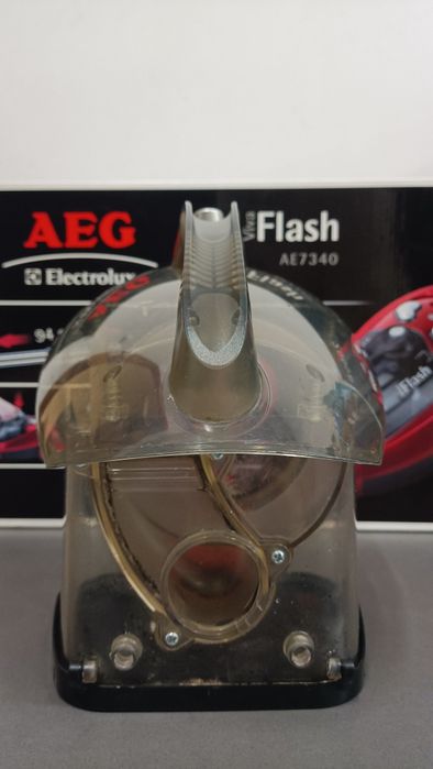 Depósito de pó aspirador AEG 7340