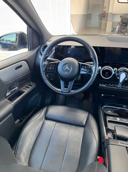 Mercedes-Benz B180 W247 automática