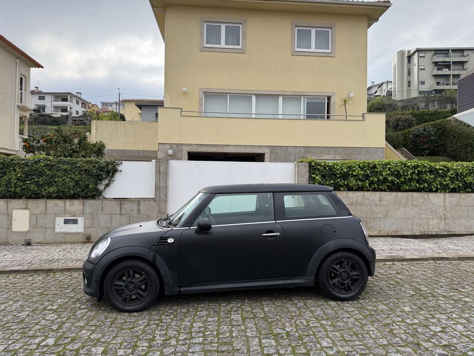 Mini One D Preto Mate 2011