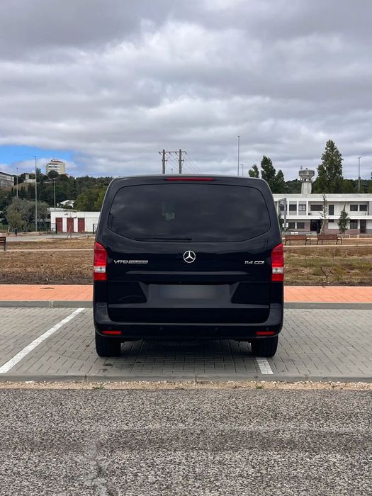 Mercedes-Benz Vito Tourer Longa Aut. PRO