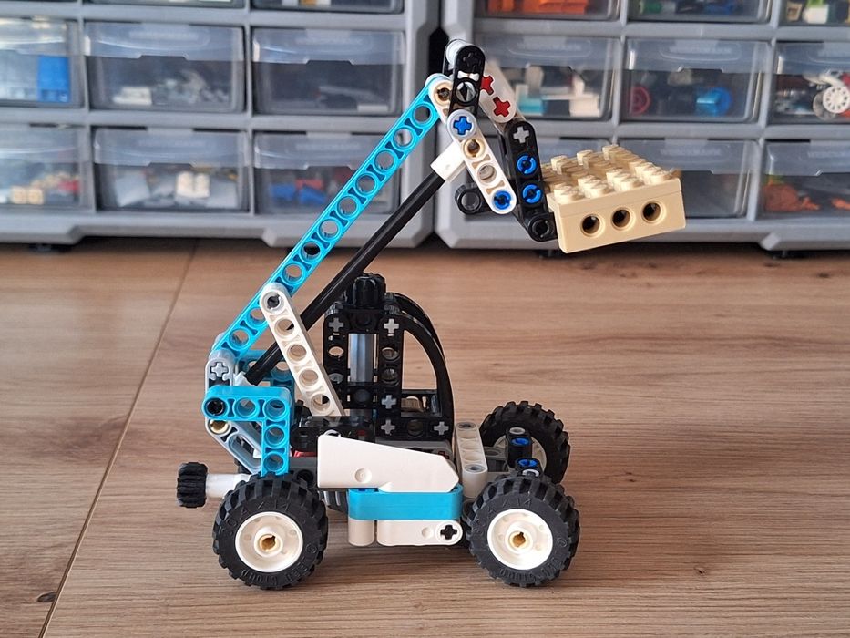 Lego Technic- 42133- Telehandler