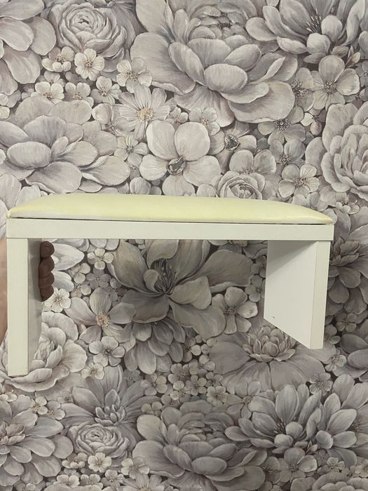 Підлокітник для манікюру