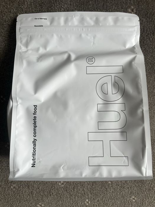 Huel essential waniliowy - nowy