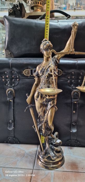 Фигурка Фимиды бронза.