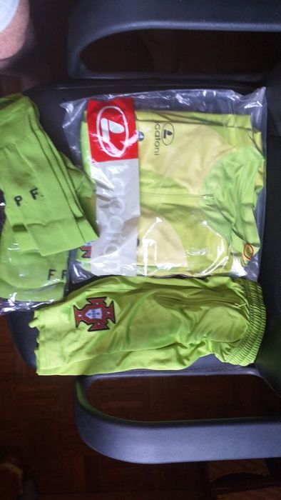 Equipamentos de Árbitro Futebol/Futsal FPF