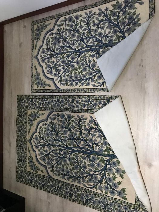Dois tapetes da India