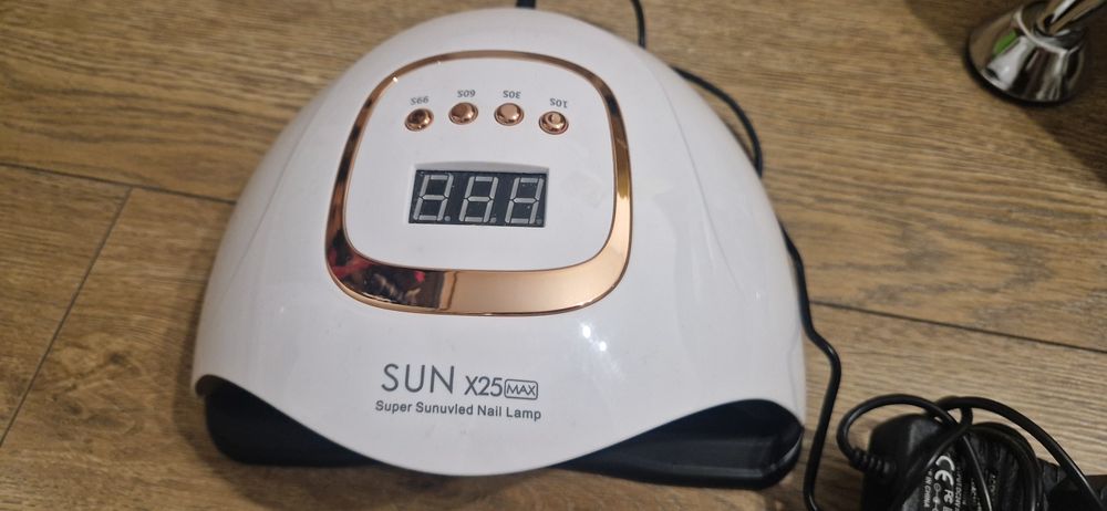 Lampa do paznokci uv z podpórką na dłonie zestaw