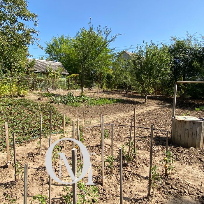 Продам дачу біля Дністра